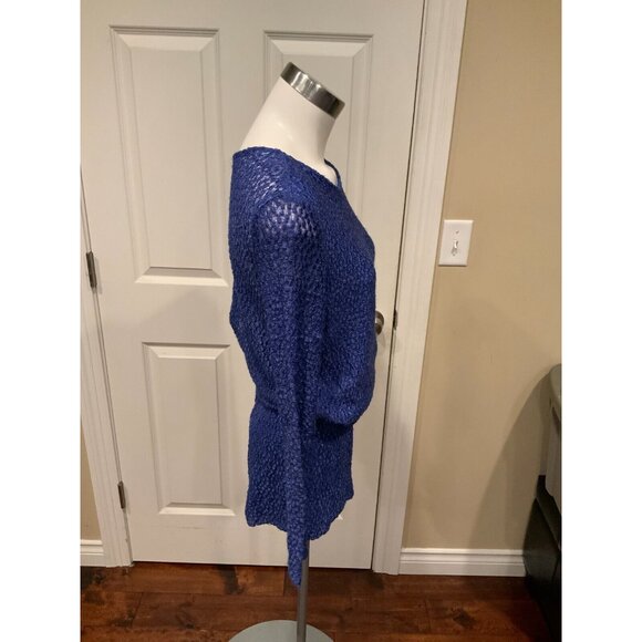 Alexis Jaylin Blue Textured Long Sleeve Romper, Size Medium - Picture 3 of 6